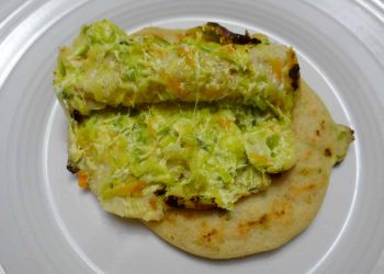 How Loroco looks when cooked.